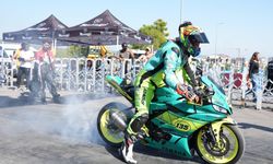Kepez MotoDrag Şampiyonası'nda motorlar ısındı, final yarın