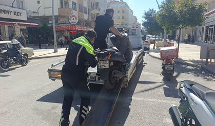 Motosiklet Sürücüsü Plakasını Kağıtla Kapattı: 140 Bin TL Ceza Yedi