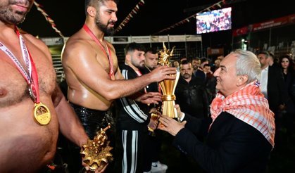 Kepez'in Başpehlivanı Enes Doğan