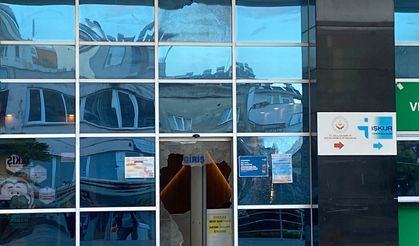 Elindeki Pompalı Tüfekle Belediye Binasına Ateş Açtı