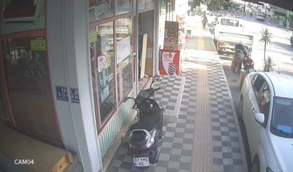 Kendi Motosikleti Gibi Çalıp Götürmesi Saniyeler Sürdü