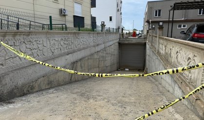 Apartman Boşluğuna Düşerek Hayatını Kaybetti