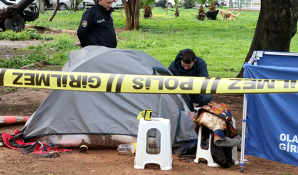 Parktaki Çadırında Ölü Bulundu