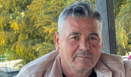 Finike'de Direğine Çarpan Motosikletli Hayatını Kaybetti