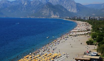 Antalya Turizmde de Bayramı Yaşadı: Yüzde 100 Doluluk