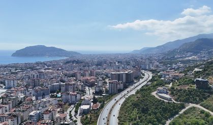 24 İlçeden Daha Kalabalık Alanya İl Olmayı Bekliyor