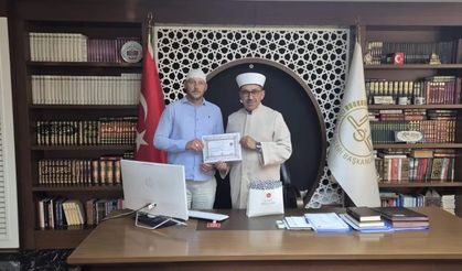 Alanya’da Alman vatandaşı Müslüman oldu, Ahmet ismini aldı