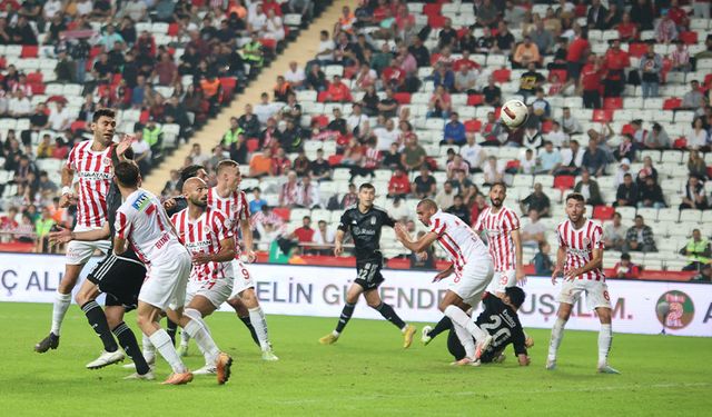 Antalyaspor: 3 - Beşiktaş: 2