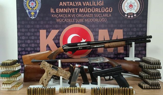 Antalya'da silah operasyonu