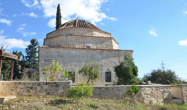 Antalya'da asırlık camiye restorasyon