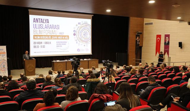Antalya Bilim Forumu başladı