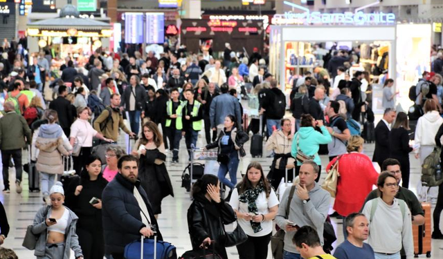 Antalya yılbaşı haftasında rekor kırdı