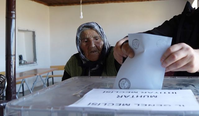 Türkiye'nin en yaşlı seçmeni