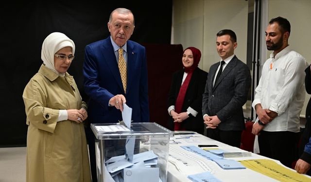 Cumhurbaşkanı Recep Tayyip Erdoğan oyunu kullandı