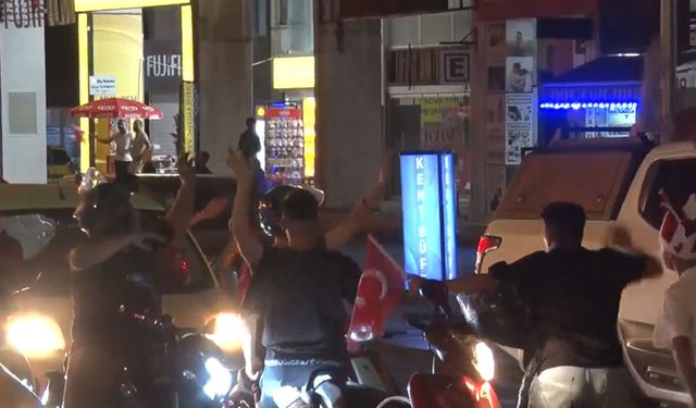 Antalya'da milli maç sevinci