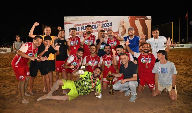 Manavgat'ta plaj futbolu heyecanı sona erdi