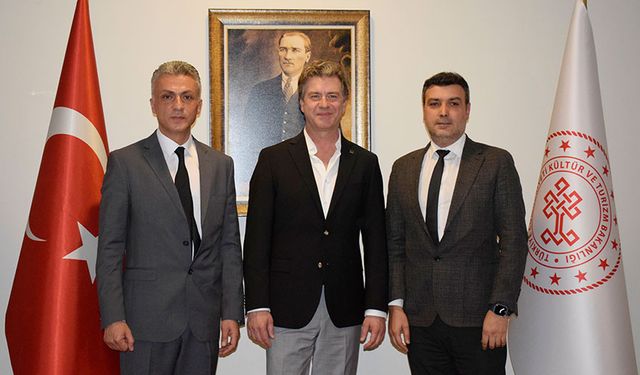 Antalya Devlet Opera ve Balesi'nde koltuk değişimi
