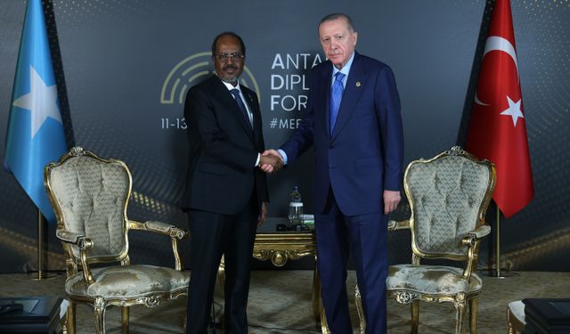 Erdoğan, Mahmud ile bir araya geldi