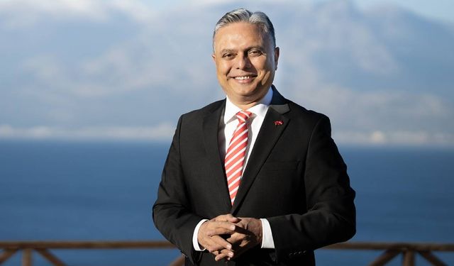Ümit Uysal adaylığını açıkladı
