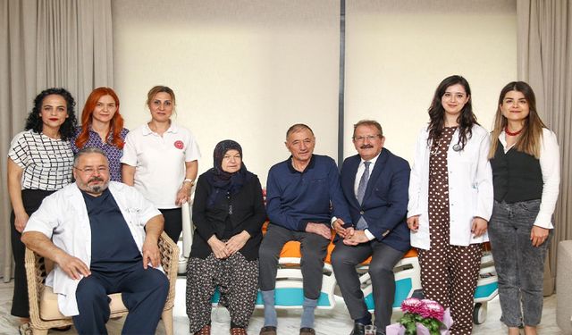 Antalya İl Sağlık Müdürlüğü'nden anlamlı ziyaret