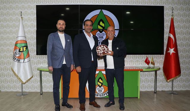 KKTC Çalışma ve Sosyal Güvenlik Bakanı'ndan, Çavuşoğlu'na taziye ziyareti