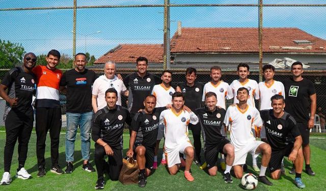 Belözoğlu'ndan üniversiteye ziyaret