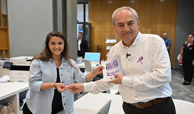 Kepez'den mor kurdeleli etkinlik