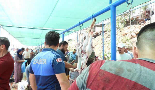 Kepez'de bayram mesaisi