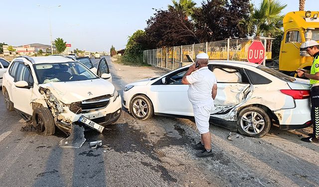 Manavgat'ta kaza: 5 yaralı