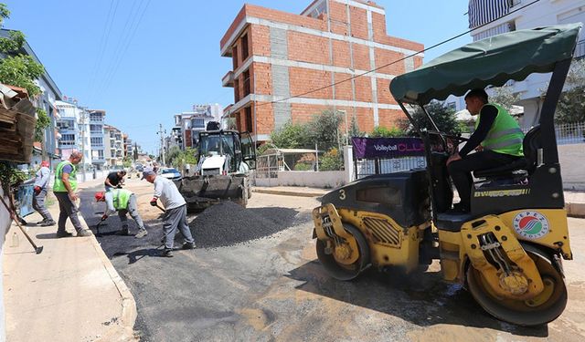 Kepez'de altyapı çalışmaları hız kesmeden devam ediyor