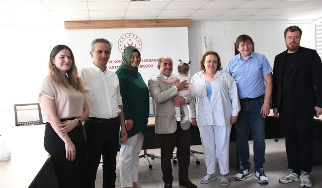 Tuvalete bırakılan bebek, Rus yetkililere teslim edildi