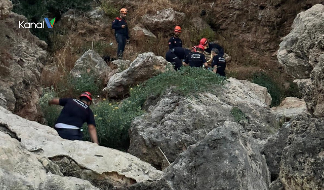 Antalya’da Falezden Düşen 23 Yaşındaki Turist Hayatını Kaybetti