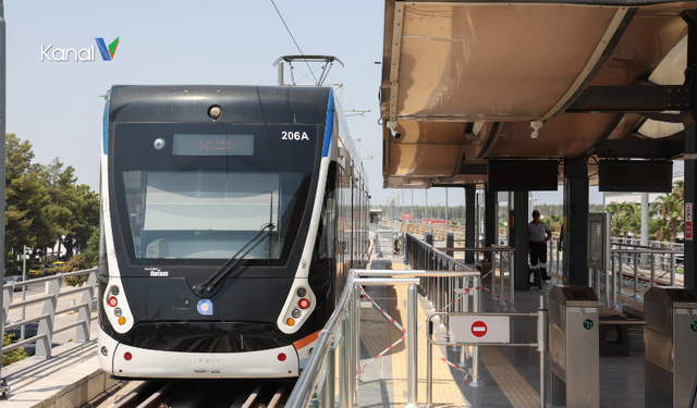Antalya Havalimanı'na Yeni Tramvay Durağı Açıldı