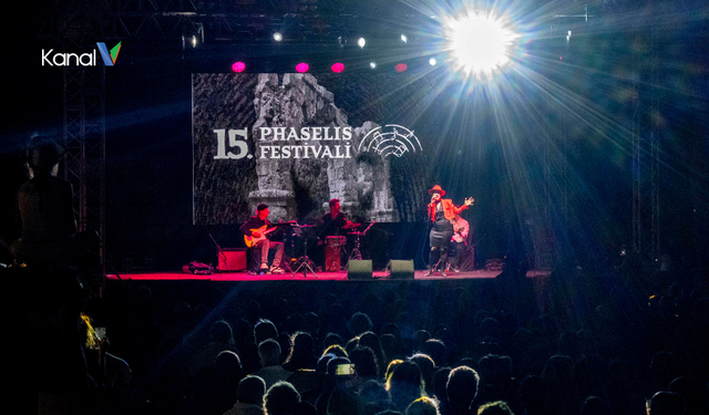 Kemer Phaselis Festivali'nde Sanat Dolu Bir Gece