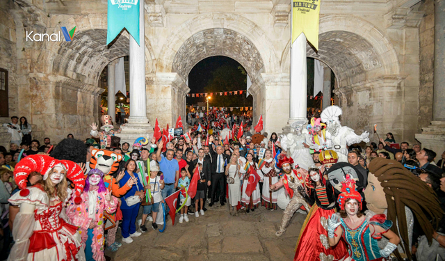 Kaleiçi Old Town Festivali 21 Ülkeden 26 Şehirle Sona Erdi