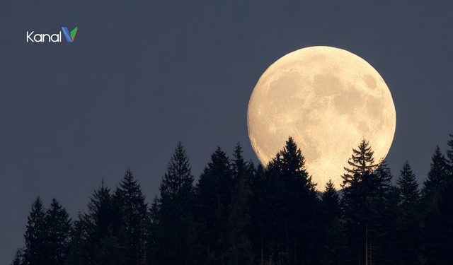Antalya’da Kunduz Süper Dolunayı Kent Semalarını Aydınlattı!