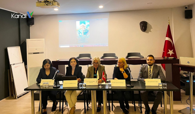 Antalya’da Sosyal Medyada Kadına Şiddet Oturumu