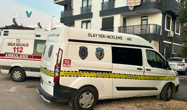 Antalya'da Polis Memuru, Eşi ve 2 Çocuğunun Canına Kıydı