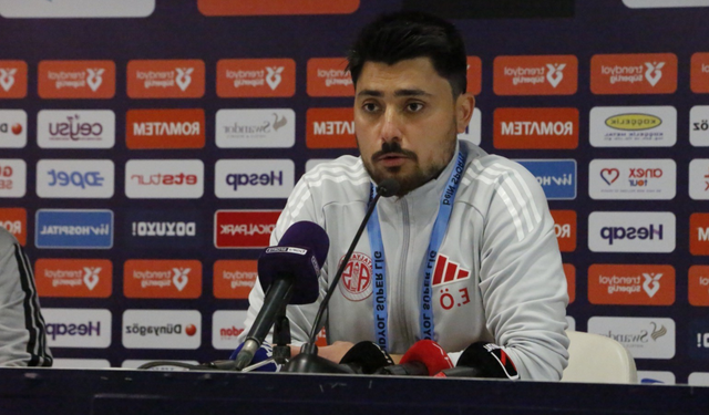 Kepez’de Yağmur Sonrası Yollara Hızlı Müdahale