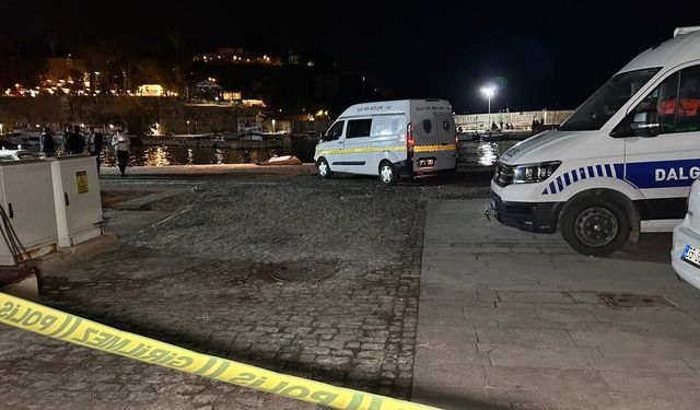 Falezlerden Düşen Kadın Hayatını Kaybetti