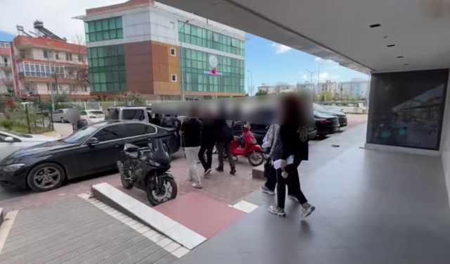 Antalya'da Yatırım Vaadiyle Dolandırıcılığa 16 Gözaltı