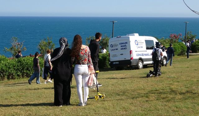 Antalya’da Falezlerden Düşen Şahıs Hayatını Kaybetti