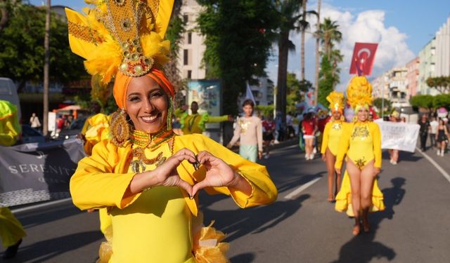 24. Alanya Uluslararası Kültür Sanat ve Turizm Festivali Başladı