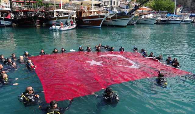Antalya'da 'Dumansız Plaj' Uygulaması Hayata Geçiyor