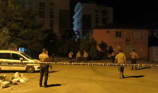 Antalya’da İki Grup Arasında Kavga: 3 Yaralı