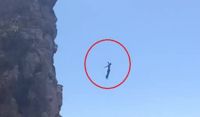 40 Metrelik Falezlerden Atlayış Az Kalsın Faciayla Sonuçlanıyordu