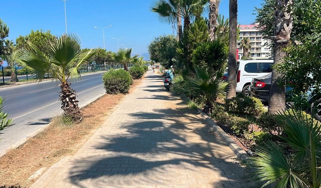 Otel önüne bıraktığı motosikleti sabah yerinde bulamadı