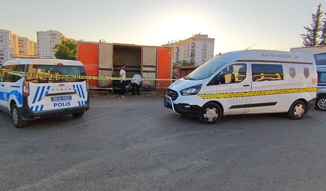 Yaşamını sürdürdüğü konteynerin yanında ölü bulundu