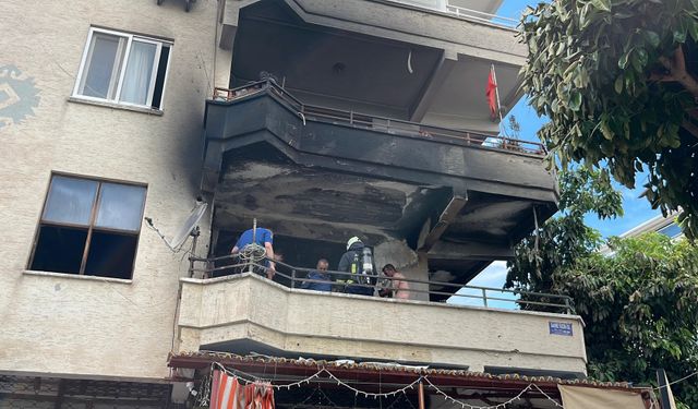 Alanya’da daire alevlere teslim oldu