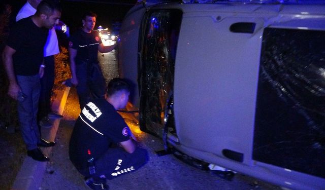 Kırmızı ışık ihlali kazaya neden oldu: 2'si turist 3 yaralı